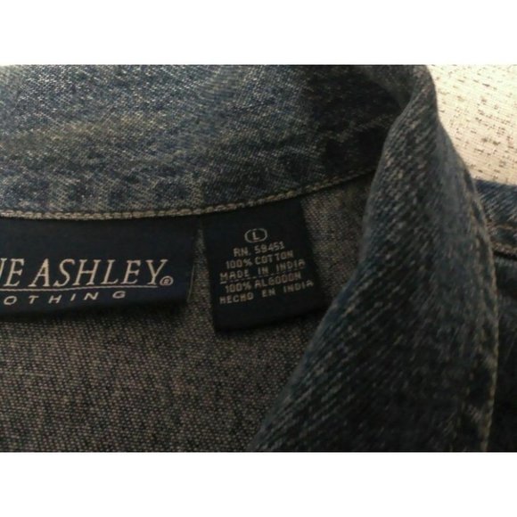 Jane Ashley Women's Shirt Embroidered Denim Cotton Long Sleeve Medium Blue Large - Picture 9 of 16